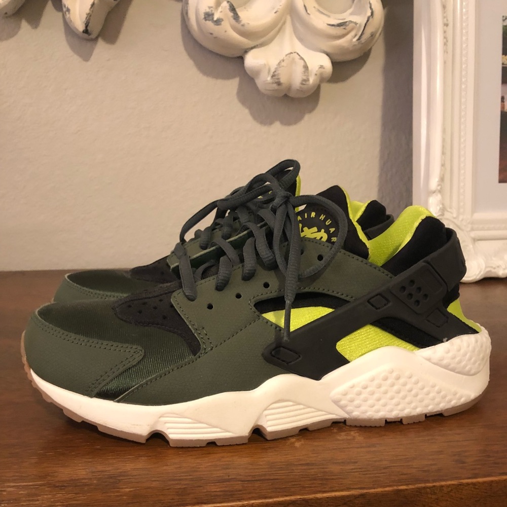 Nike Huaraches